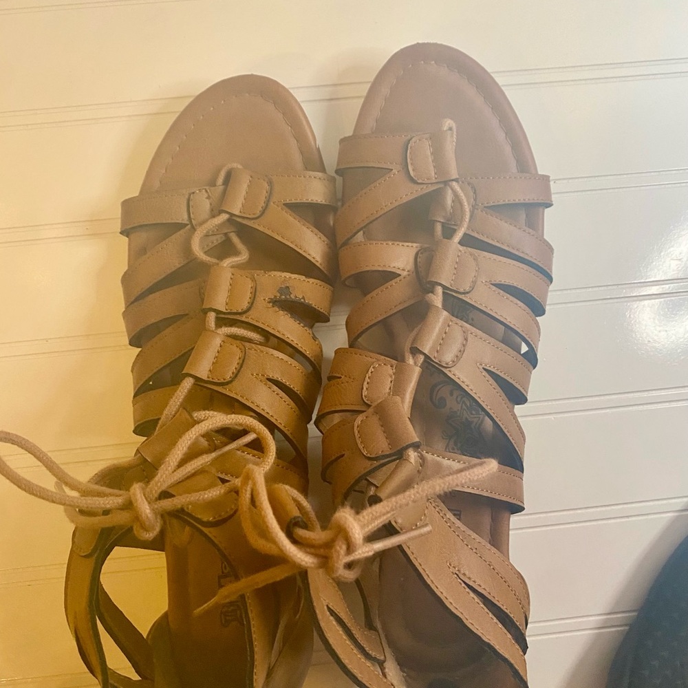 Brash Lace-Up Strappy Sandals - Brown - Picture 6 of 6
